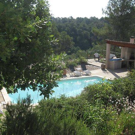 Les Hauts Des Materonnes Tourves Buitenkant foto