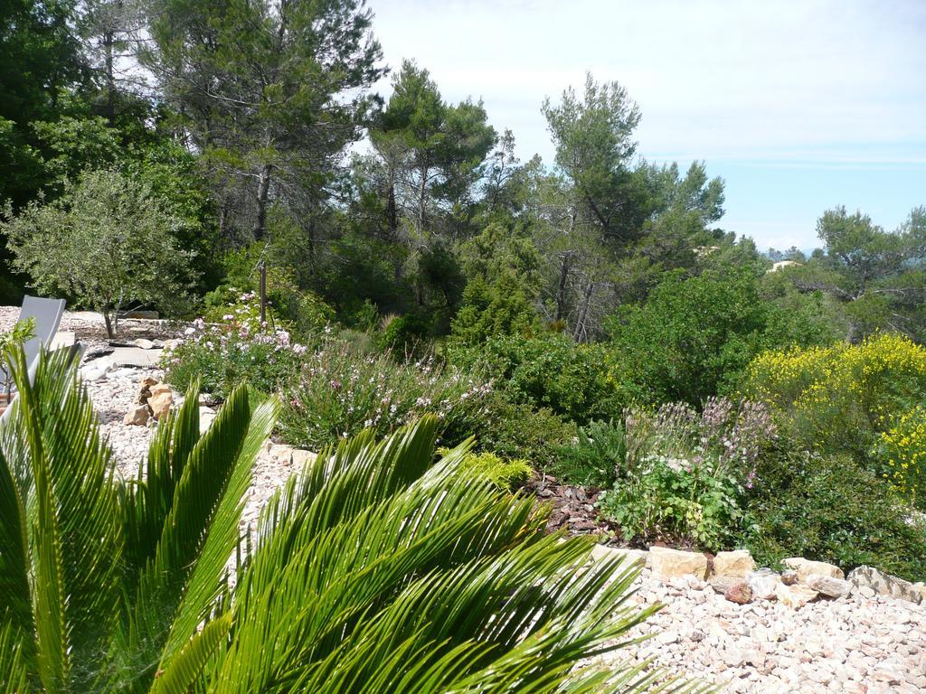 Les Hauts Des Materonnes Tourves Buitenkant foto